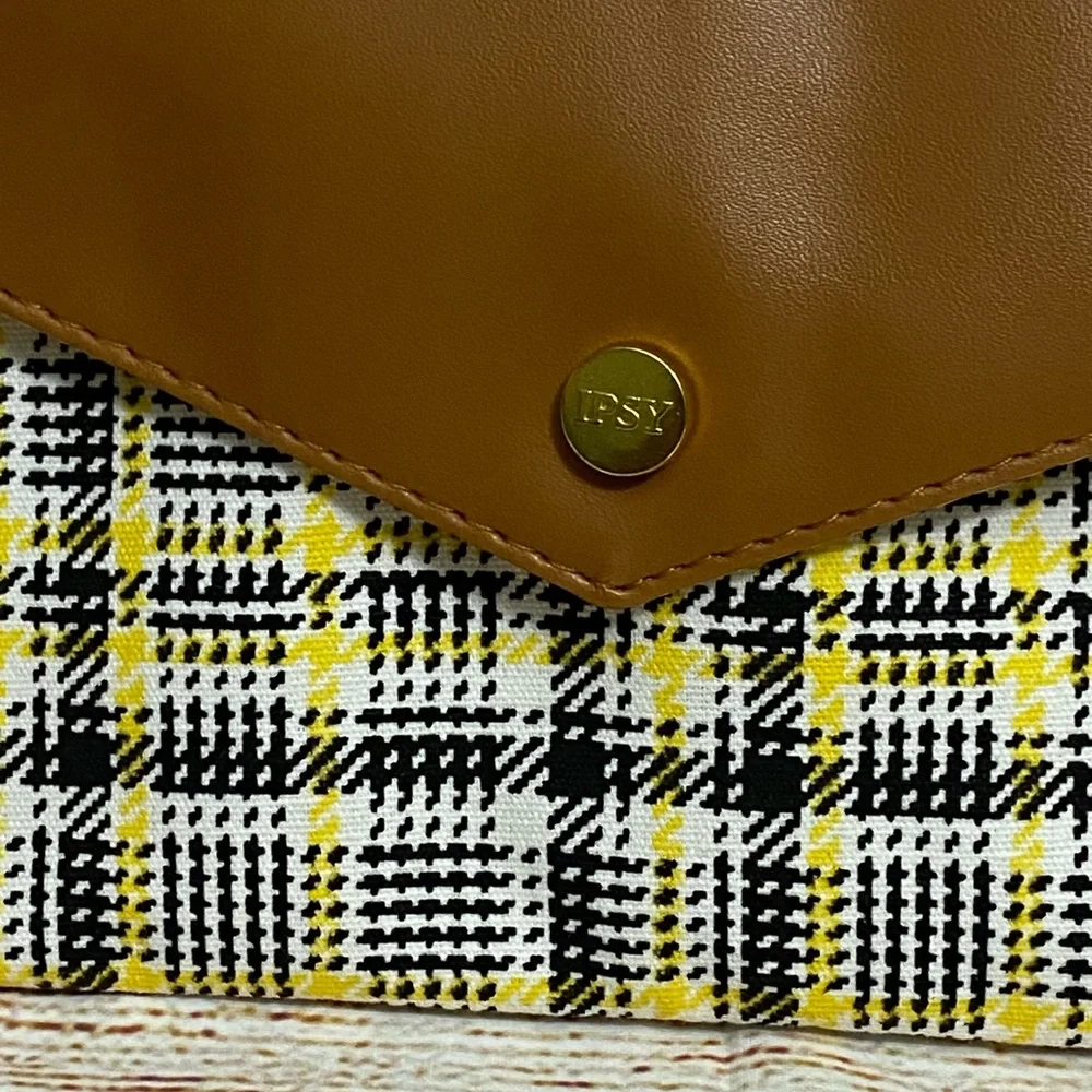 IPSY Bag